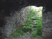 kamienne schody do jaskini Magazyn